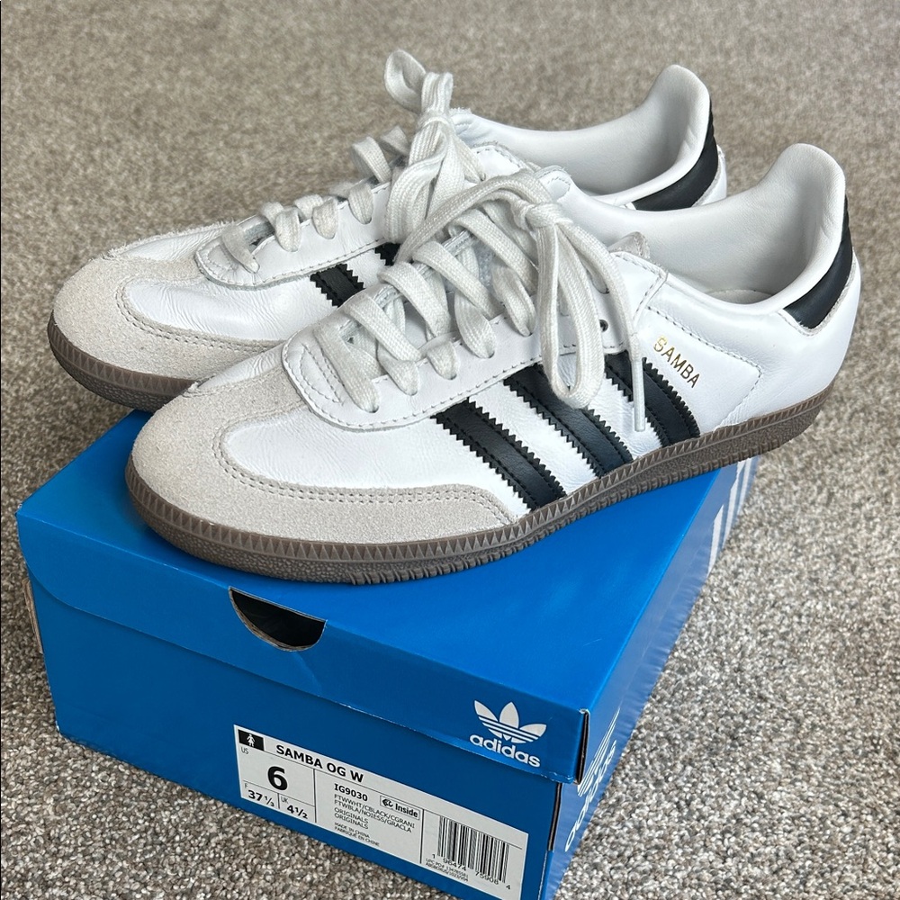 Adidas sambas